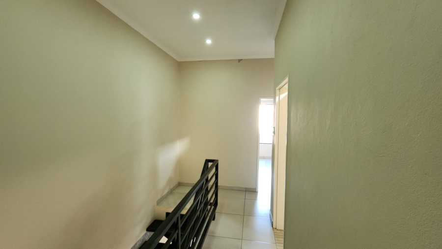 To Let 3 Bedroom Property for Rent in Cashan North West